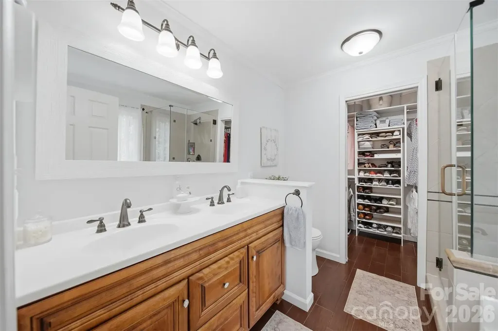 6253 Riviera Run Estates Drive Hickory NC 28601