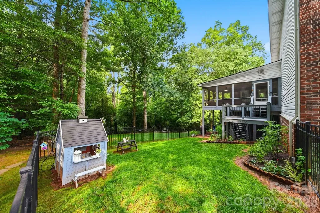 6253 Riviera Run Estates Drive Hickory NC 28601