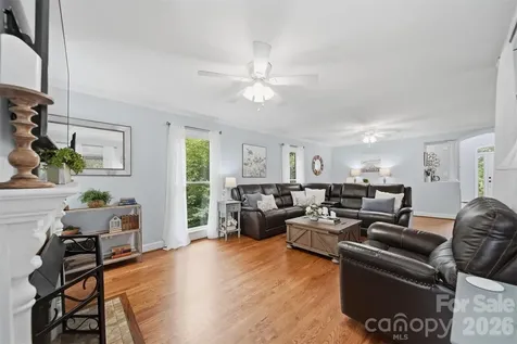 6253 Riviera Run Estates Drive Hickory NC 28601