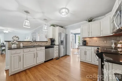 6253 Riviera Run Estates Drive Hickory NC 28601