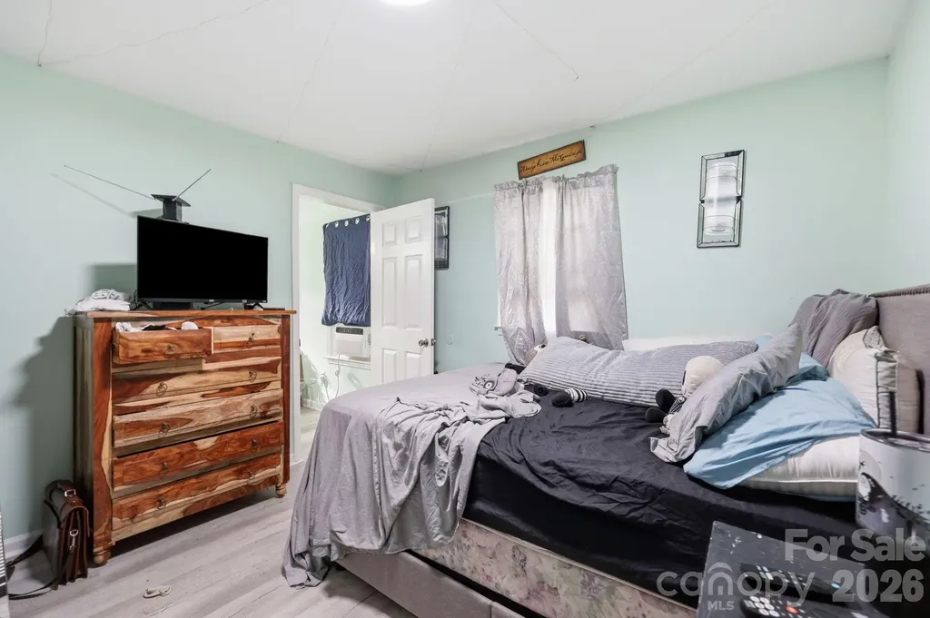 104 Jody Street East Flat Rock NC 28726