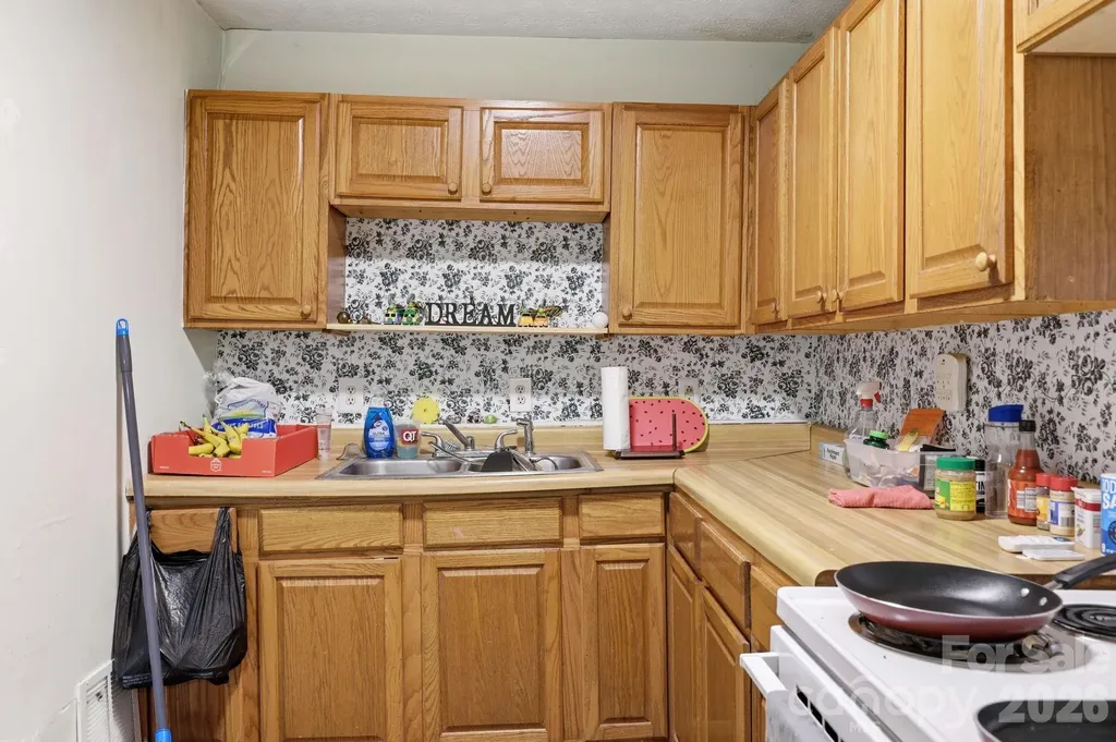 104 Jody Street East Flat Rock NC 28726