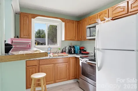 104 Jody Street East Flat Rock NC 28726