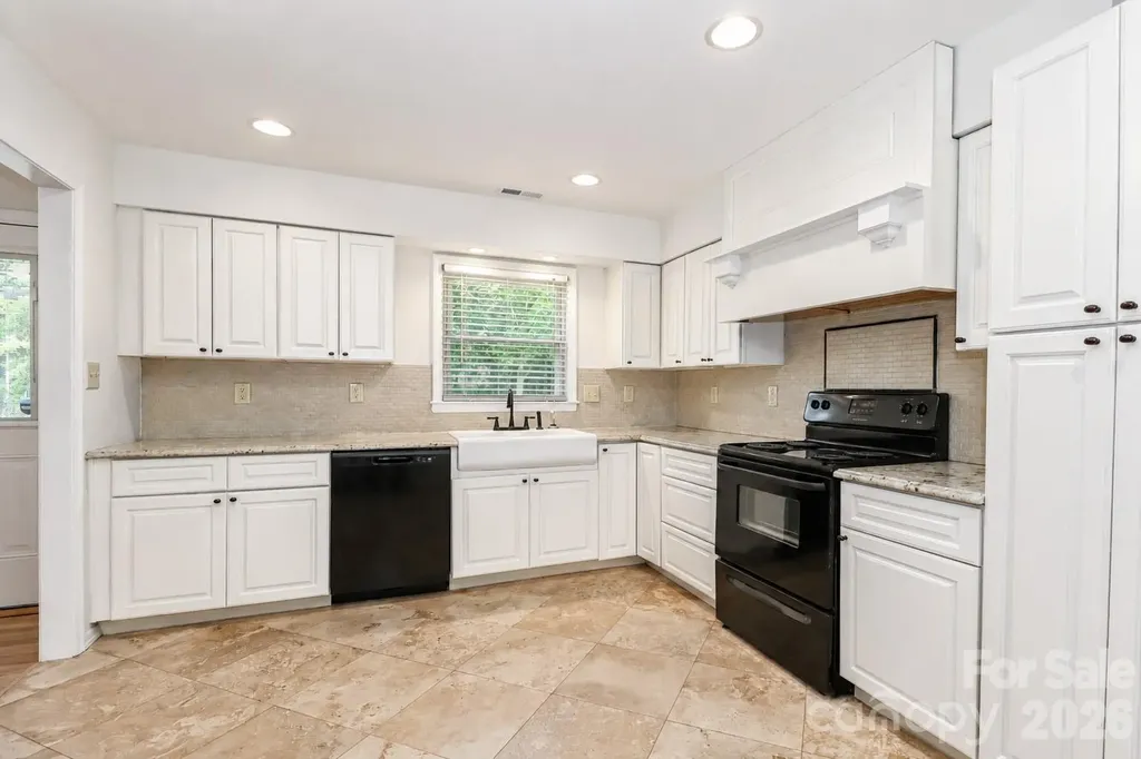 7441 Riding Trail Road Charlotte NC 28212