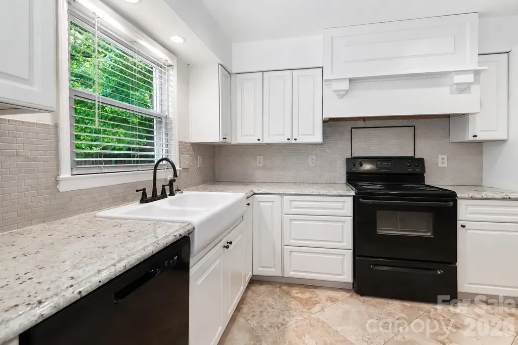 7441 Riding Trail Road Charlotte NC 28212