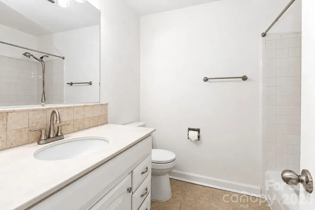 7441 Riding Trail Road Charlotte NC 28212