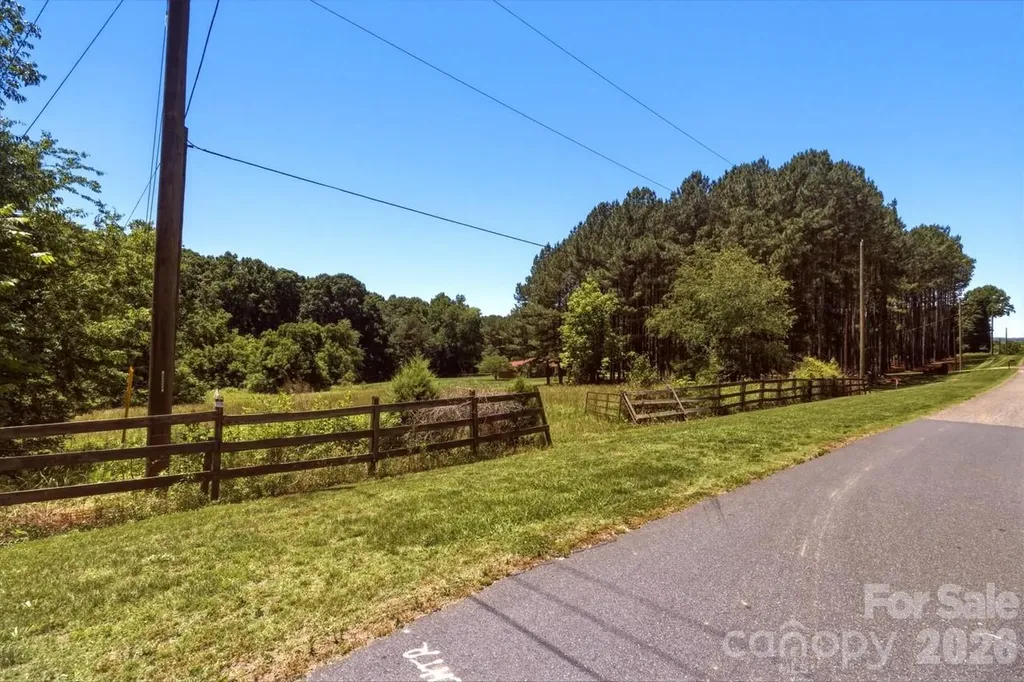 2687 Ra Adin Drive Newton NC 28658