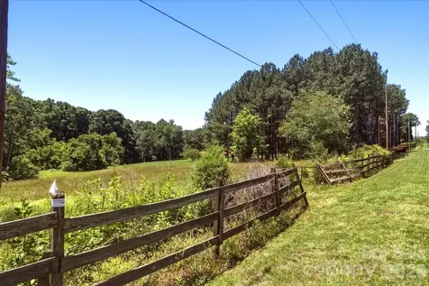 2687 Ra Adin Drive Newton NC 28658