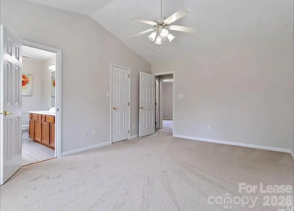 12100 Landing Green Drive Charlotte NC 28277