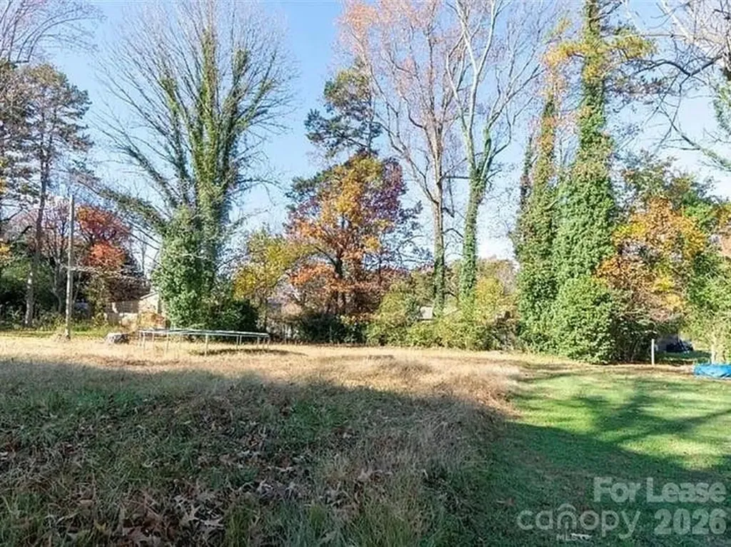 2216 Bradley Street Greensboro NC 27406