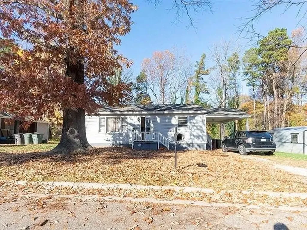 2216 Bradley Street Greensboro NC 27406
