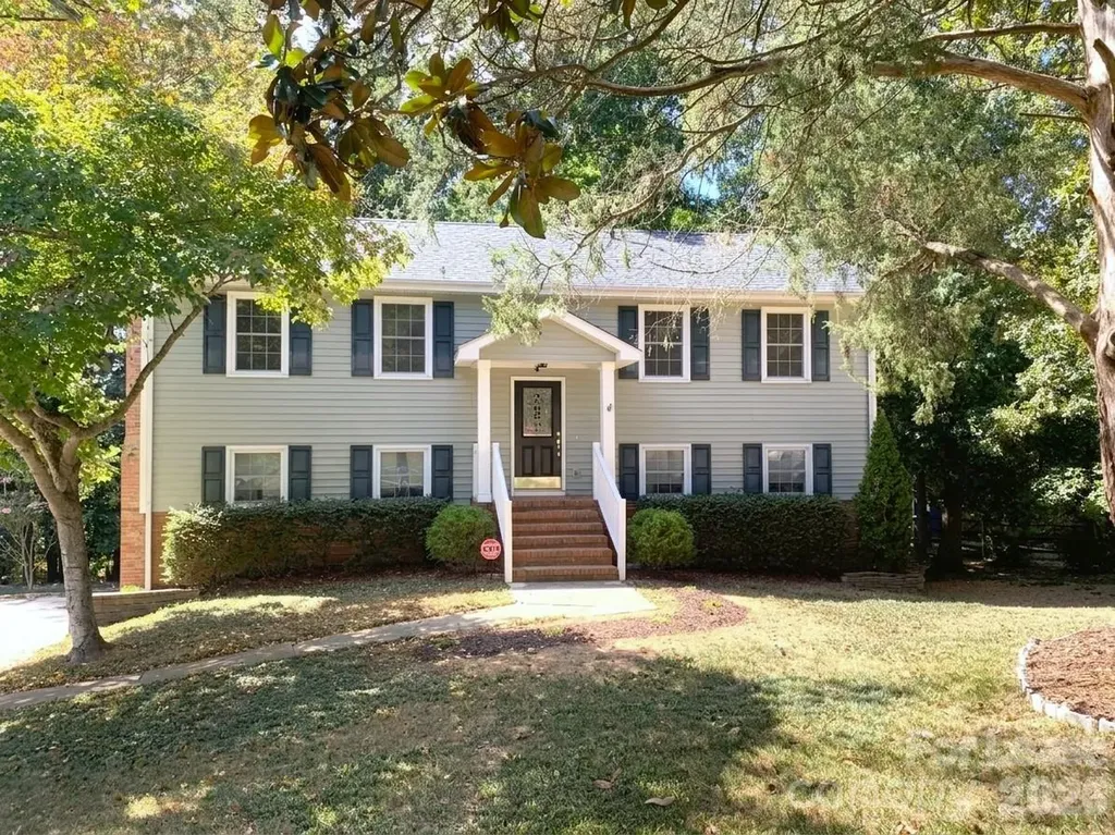 1114 Glenshannon Road Matthews NC 28105
