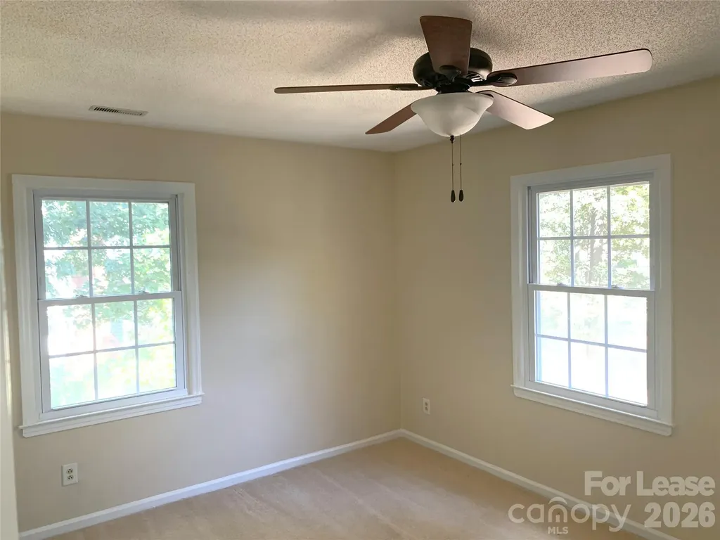 1114 Glenshannon Road Matthews NC 28105