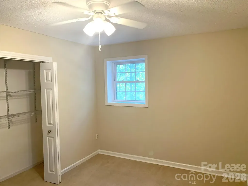 1114 Glenshannon Road Matthews NC 28105