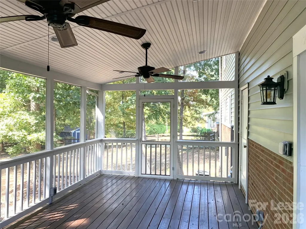 1114 Glenshannon Road Matthews NC 28105