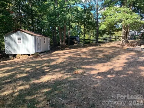 1114 Glenshannon Road Matthews NC 28105