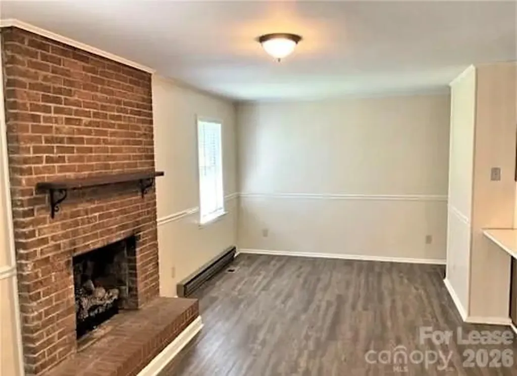 1817 Balfour Lane Charlotte NC 28216