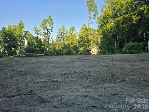 1480 Davis Mountain Road Hendersonville NC 28739