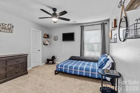 127 Harvest Pointe Drive Statesville NC 28677