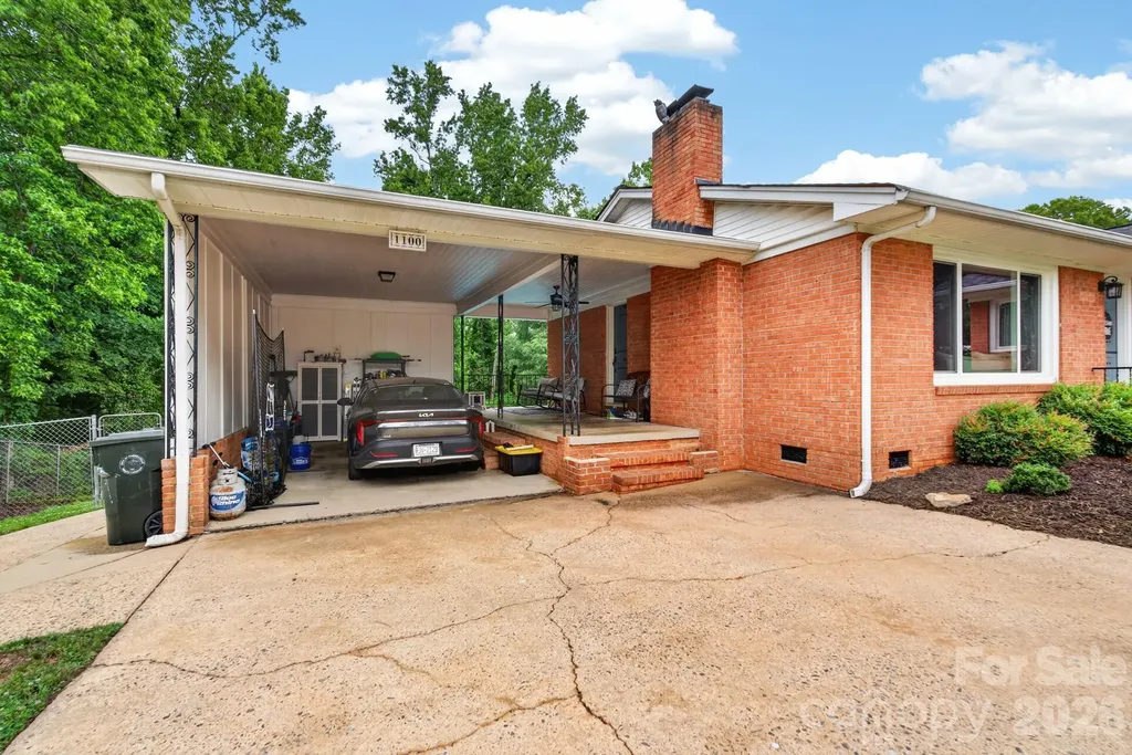 1100 Sunset Road Cherryville NC 28021