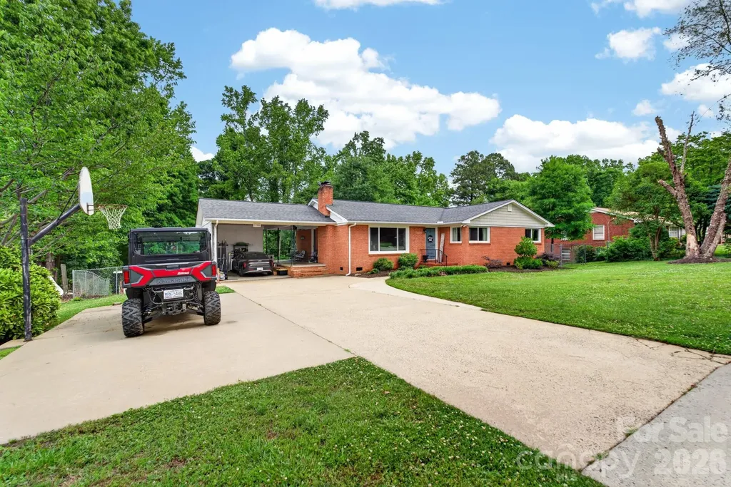 1100 Sunset Road Cherryville NC 28021