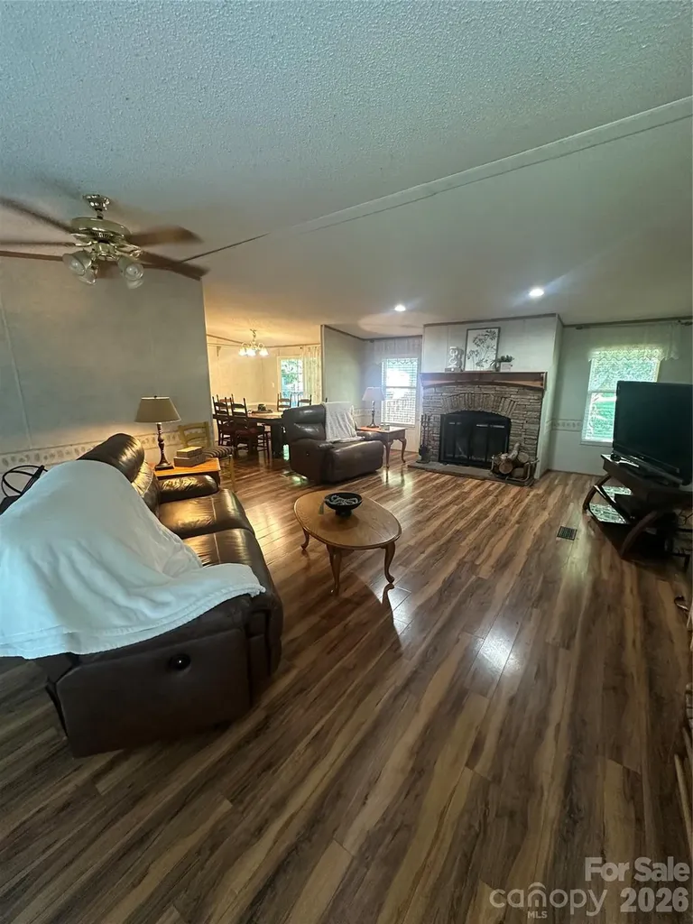 43702 Cypress Crossing Road New London NC 28127