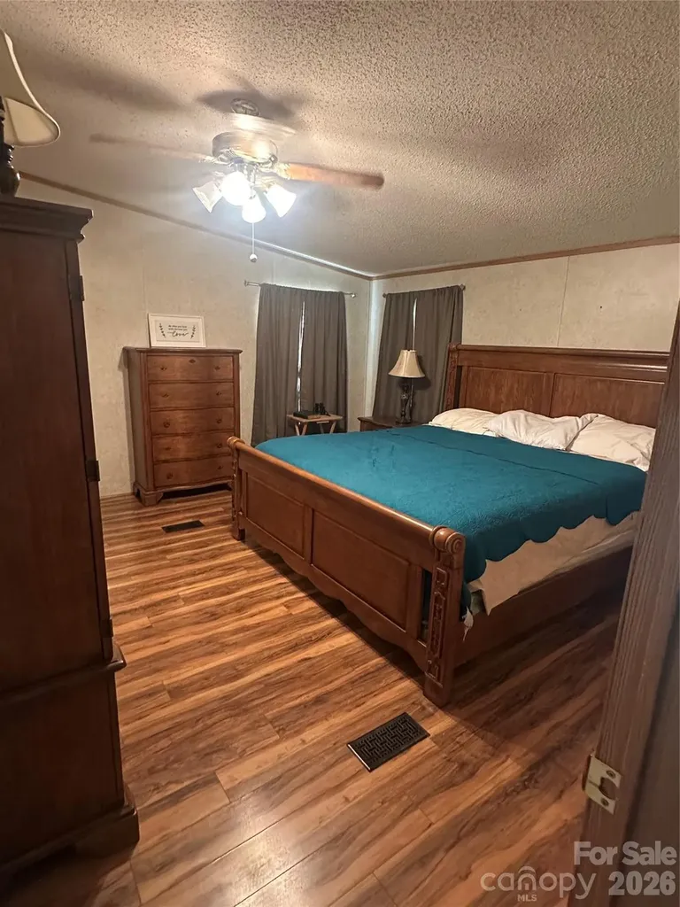 43702 Cypress Crossing Road New London NC 28127