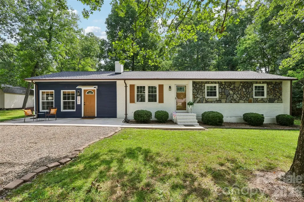 207 S Gold Branch Road Richfield NC 28137