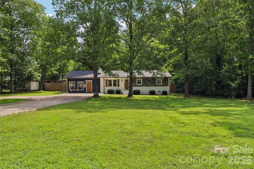 207 S Gold Branch Road Richfield NC 28137