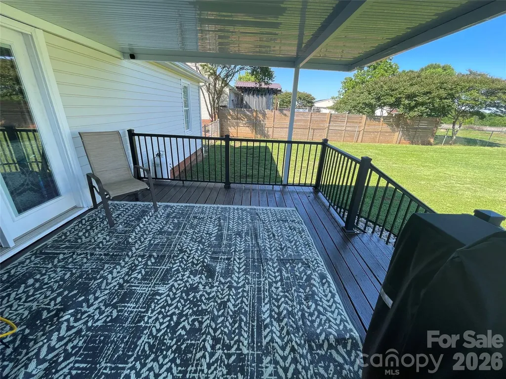 131 Landing Court Bessemer City NC 28016