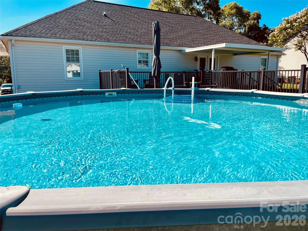 131 Landing Court Bessemer City NC 28016