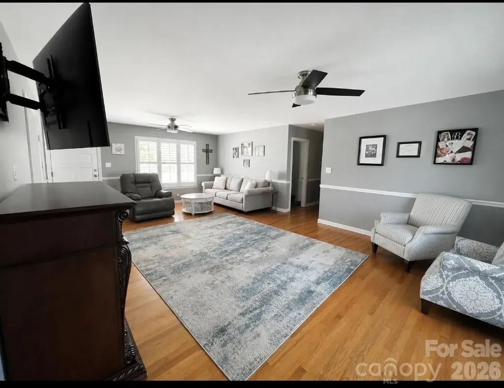 131 Landing Court Bessemer City NC 28016