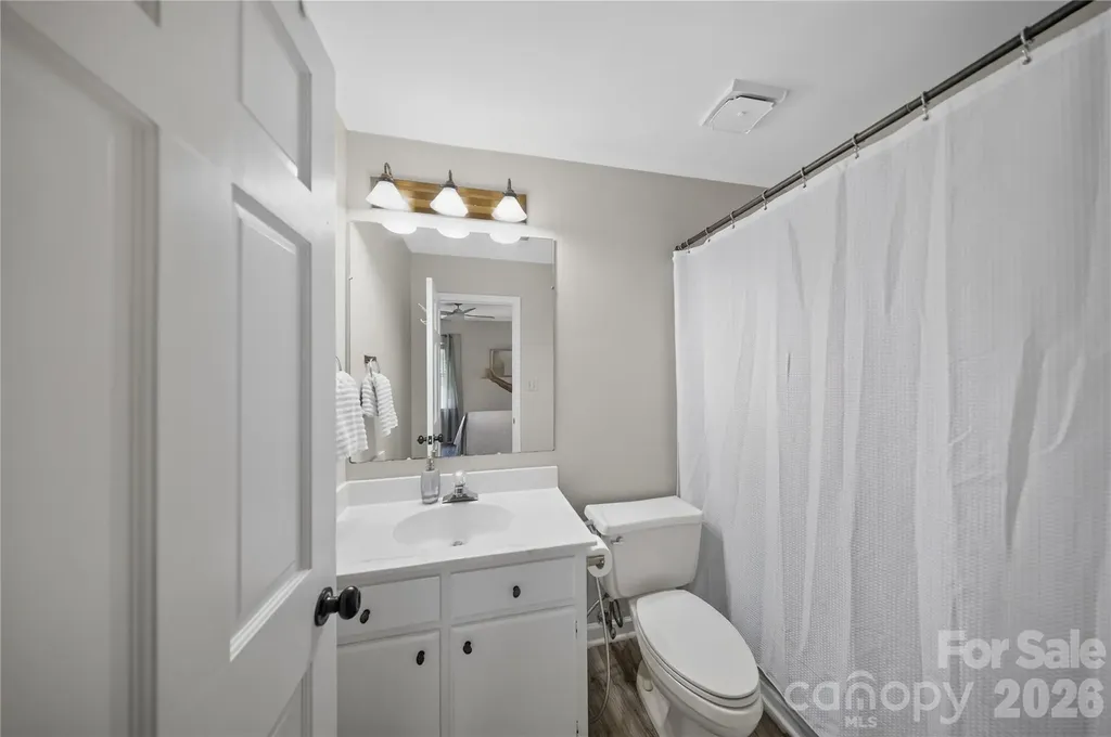 7407 Newmans Lane Charlotte NC 28270