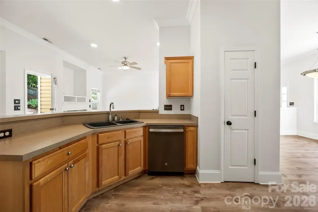 8011 Maxwelton Drive Huntersville NC 28078