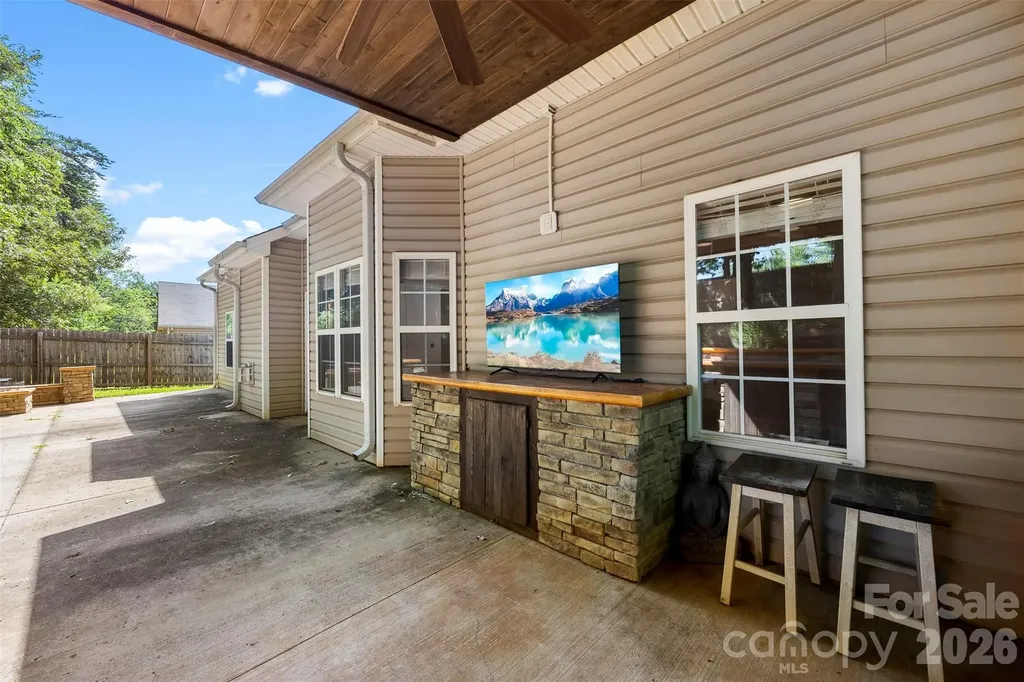 8011 Maxwelton Drive Huntersville NC 28078