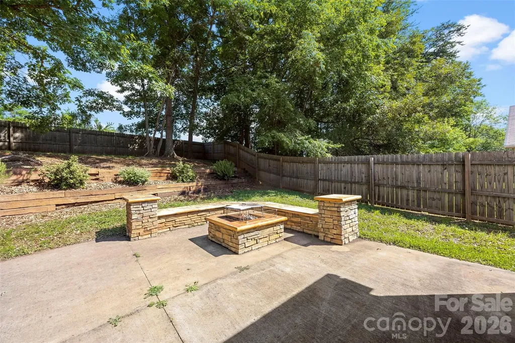 8011 Maxwelton Drive Huntersville NC 28078