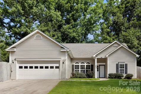 8011 Maxwelton Drive Huntersville NC 28078