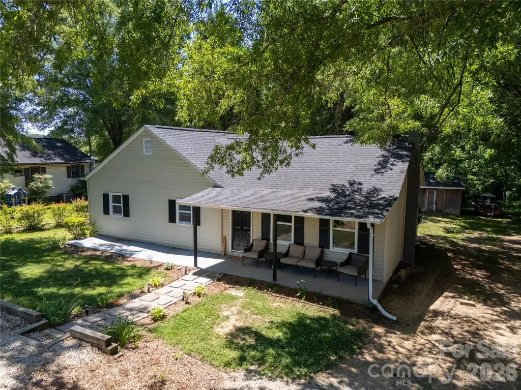 1620 Blueberry Street Mount Pleasant NC 28124