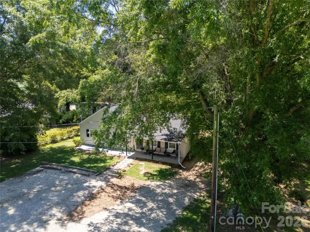 1620 Blueberry Street Mount Pleasant NC 28124