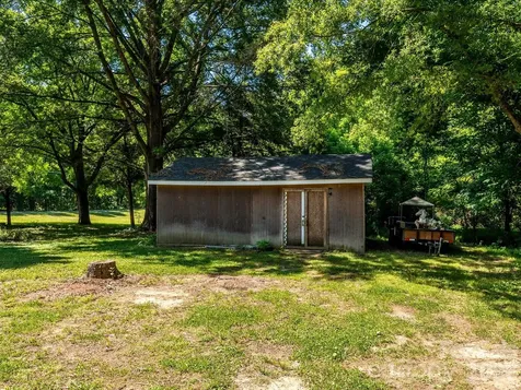 1620 Blueberry Street Mount Pleasant NC 28124