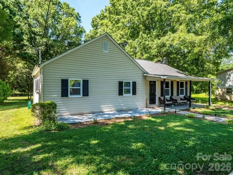 1620 Blueberry Street Mount Pleasant NC 28124