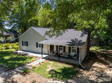 1620 Blueberry Street Mount Pleasant NC 28124