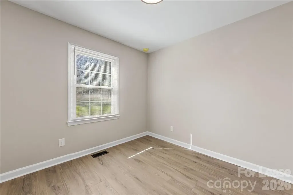 4706 Walden Court Charlotte NC 28210