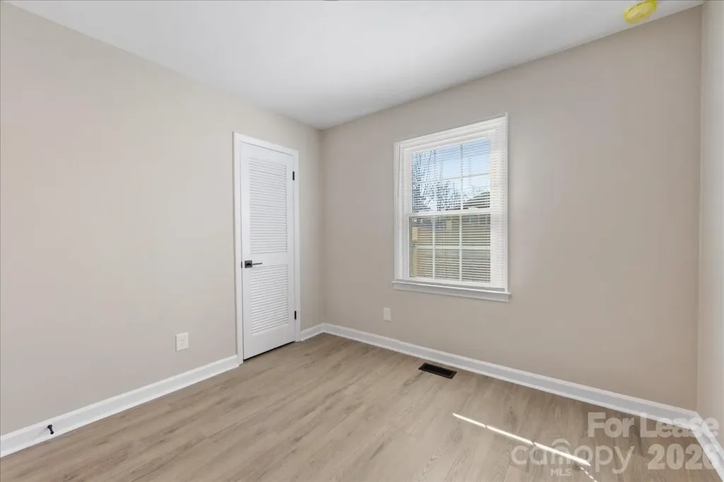 4706 Walden Court Charlotte NC 28210