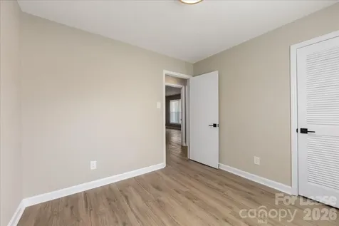 4706 Walden Court Charlotte NC 28210