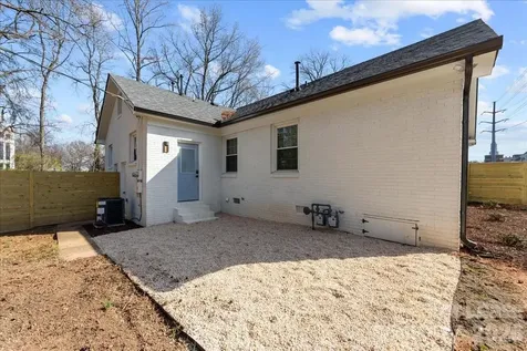 4706 Walden Court Charlotte NC 28210