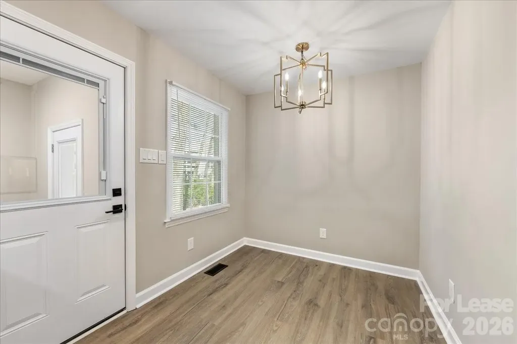 4700 Walden Court Charlotte NC 28210