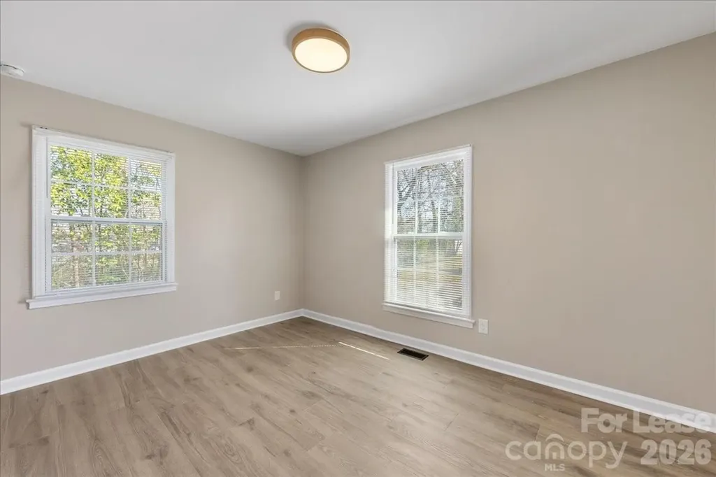 4700 Walden Court Charlotte NC 28210