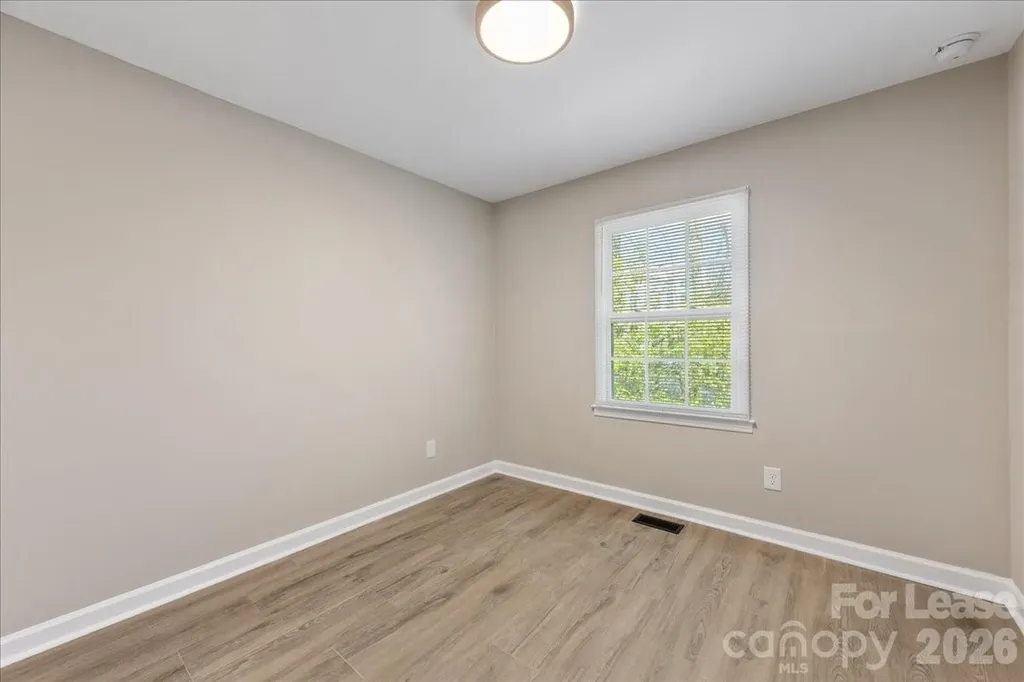 4700 Walden Court Charlotte NC 28210