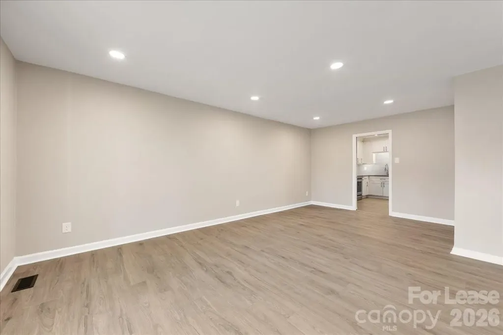 4700 Walden Court Charlotte NC 28210